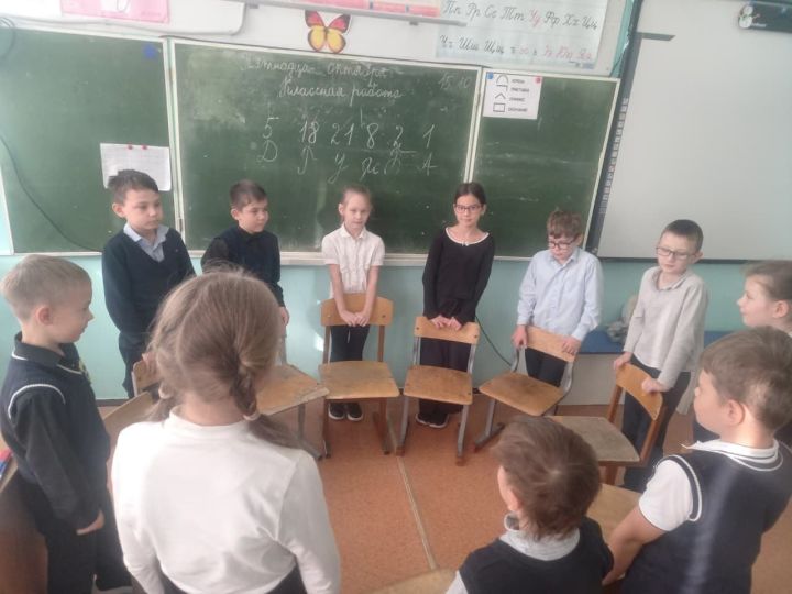 Югары Ослан мәктәбендә дуслыкны ныгыталар