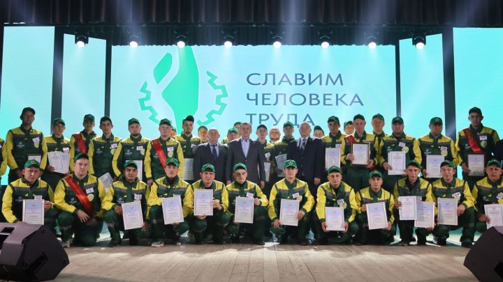 Лучший молодой комбайнер Татарстана: итоги конкурса в Сарманово