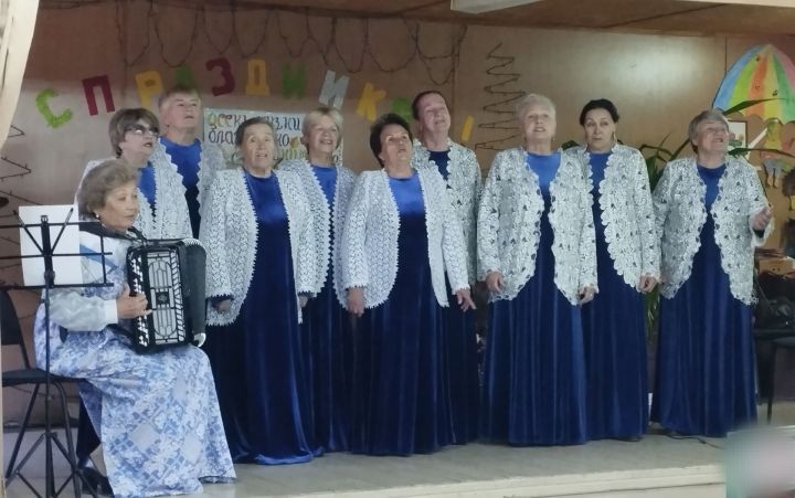 Концерт хора «Волжанка» для пожилых людей в Ямбулатовском СДК