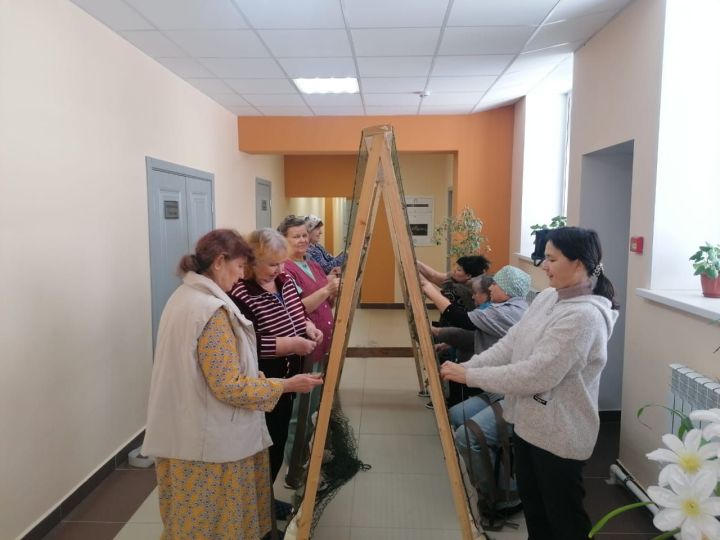 Волонтеры пос.Октябрьский кропотливо ведут сбор гуманитарной помощи в зону СВО
