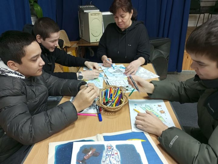 Мәмәтхуҗада «Космоска барыбызга да ишек ачык!» чарасы узды
