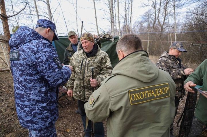 Сотрудники Росгвардии провели рейд в охотничьих угодьях Верхнеуслонского района