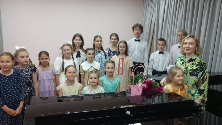 В Верхнем Услоне прошел фортепианный концерт