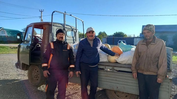 Вахит авылы халкы «Гошер сәдакасы» хәйрия акциясендә катнашты