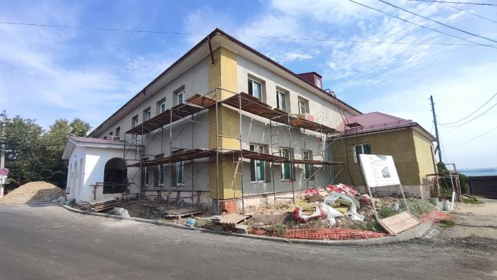 В краеведческом музее Верхнего Услона завершают капремонт и отделку фасада