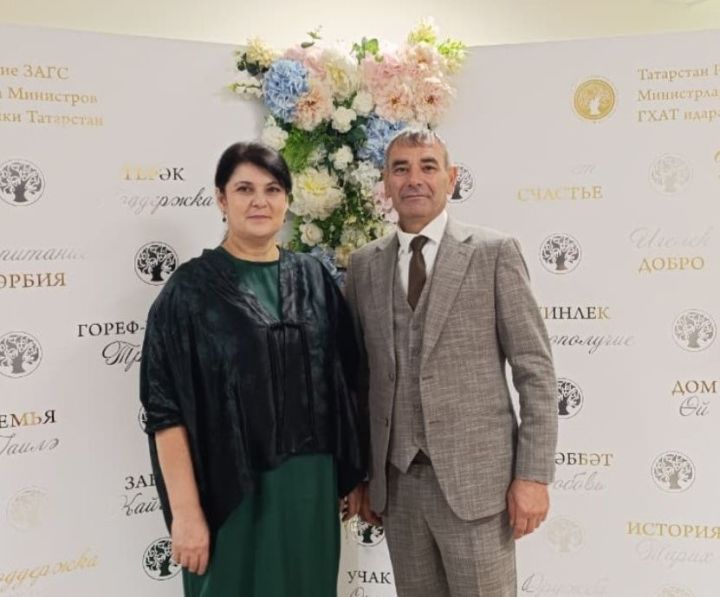 Семья Муфталиевых из Верхнего Услона побывала на приёме у Раиса Татарстана