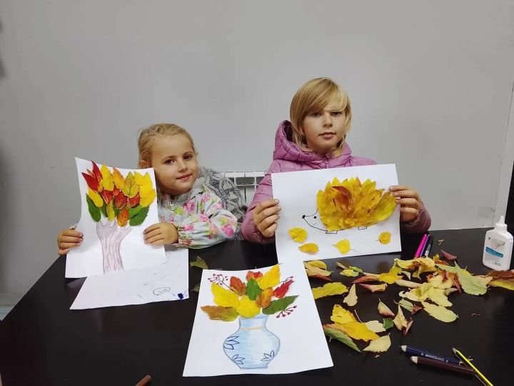 Мәмәтхуҗа балалары көзге фантазиягә бирелделәр