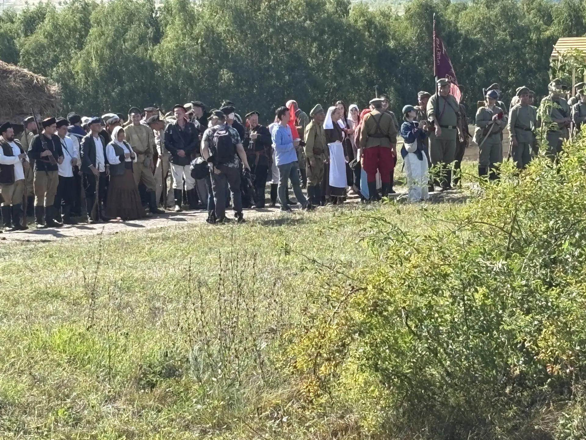 Фестиваль завершился награждением участников реконструкции и победителей конкурса исторических костюмов. 
