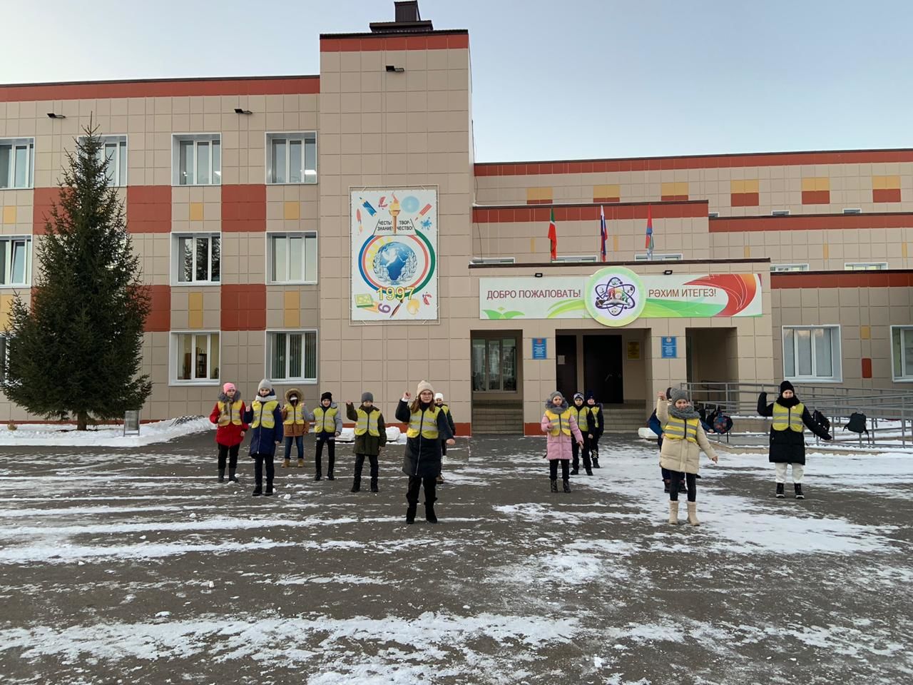 В Верхнеуслонском районе прошла акция ГИБДД "Стань заметней!"