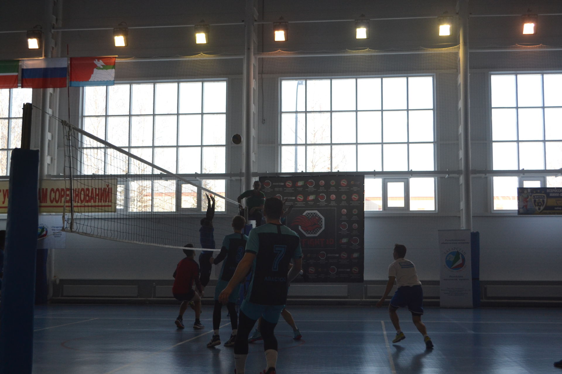 В Верхнем Услоне прошли зональные соревнования по волейболу