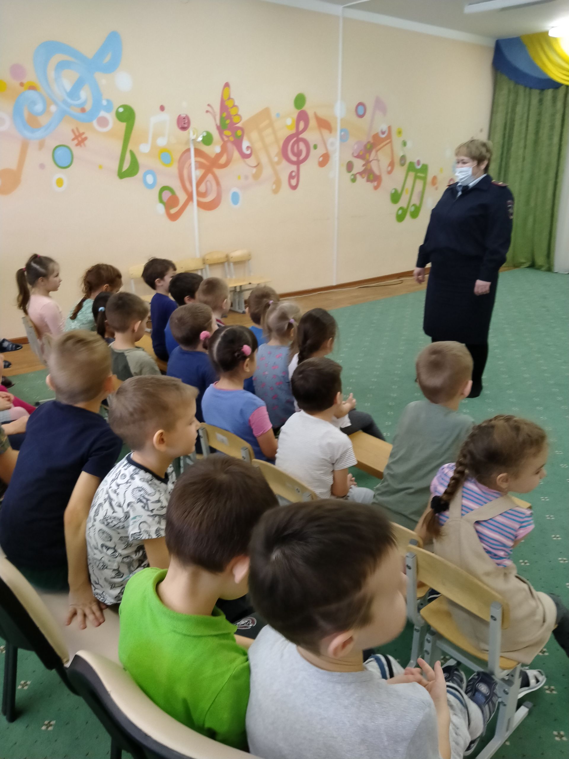 В Верхнеуслонском дошкольном учреждении проходит тематическая неделя «Профориентация в детском саду»