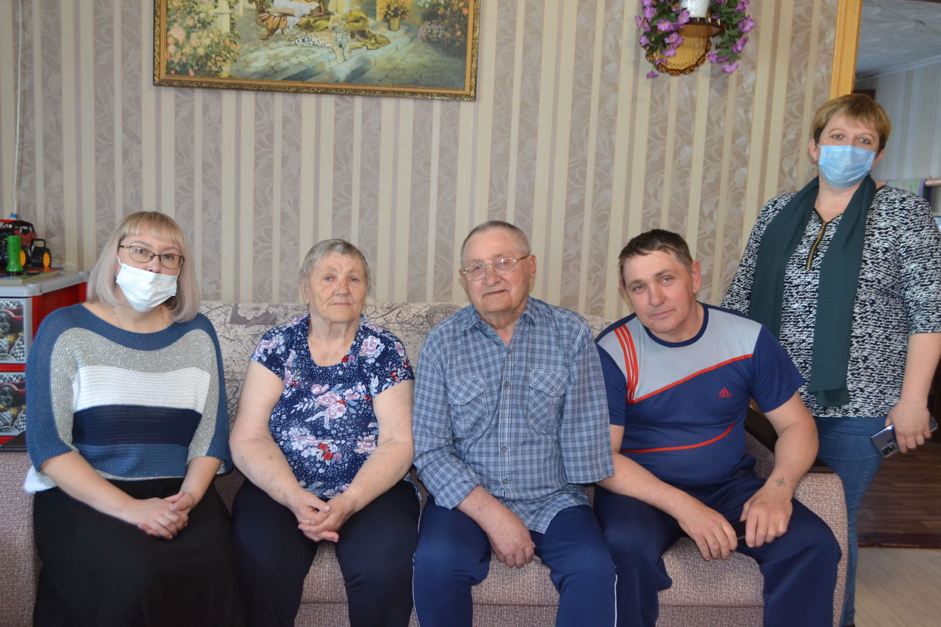 Бриллиантовая совместимость: супруги Лужаевы прожили вместе 60 лет как один медовый месяц