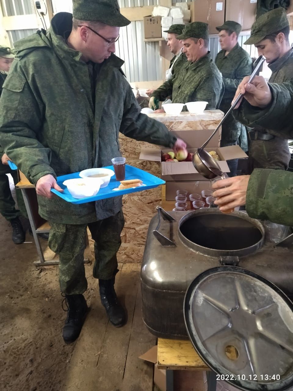 Больше тонны верхнеуслонских яблок отправилось на стол мобилизованным татарстанцам