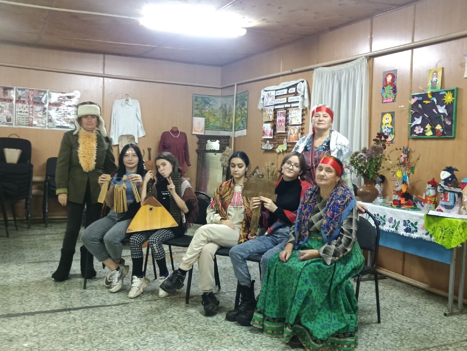 В Ямбулатове провели фольклорную программу «Здравствуй, батюшка Покров»