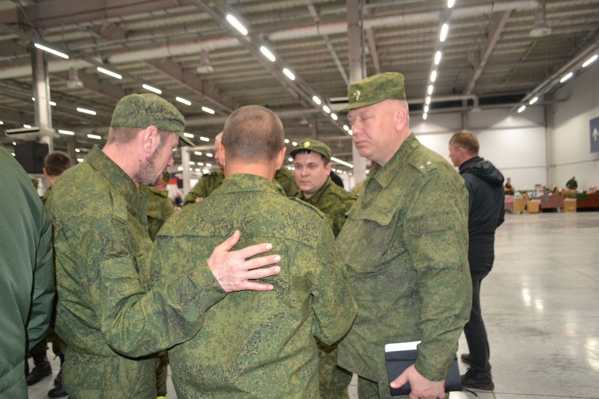 Встреча с мобилизованными военнослужащими из Верхнеуслонского района: «Мы обязательно вернемся домой живыми»