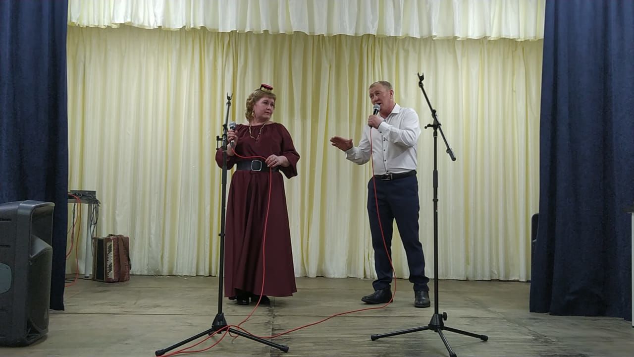 Сельские артисты выехали с концертом в Набережные Моркваши