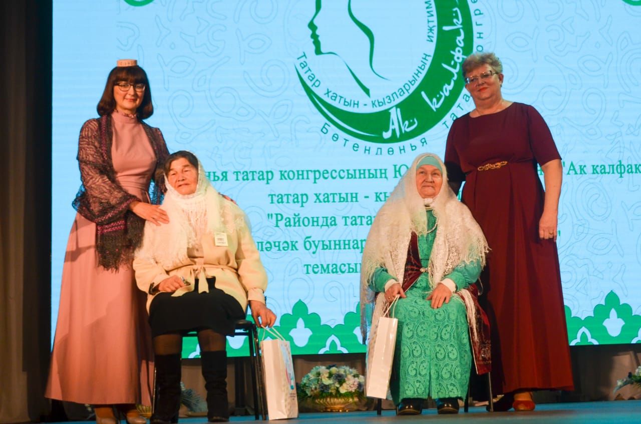 Кадрия Идрисова: «В Верхнеуслонском районе ведется большая работа по сохранению татарского языка и традиций»