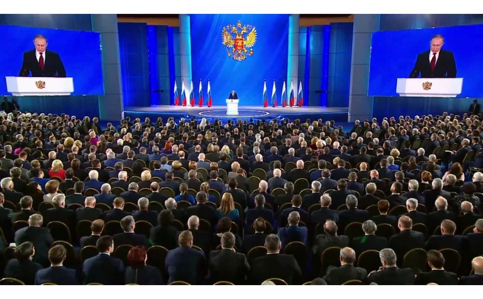 Путин поручил ввести двухнедельный отпуск раз в полгода для участников СВО