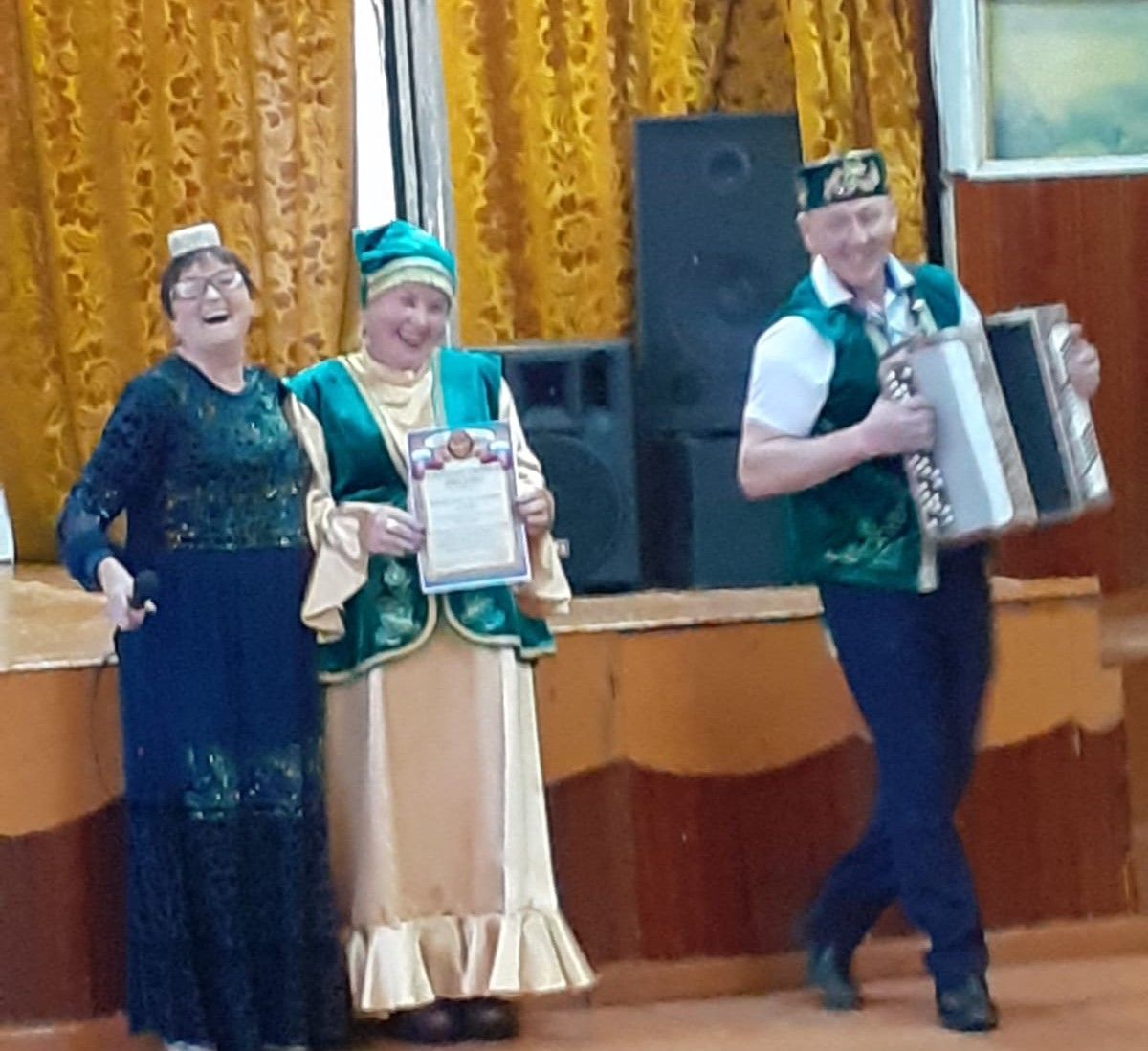 Верхнеуслонские артисты выступили на сцене сельского клуба в Зеленодольском районе