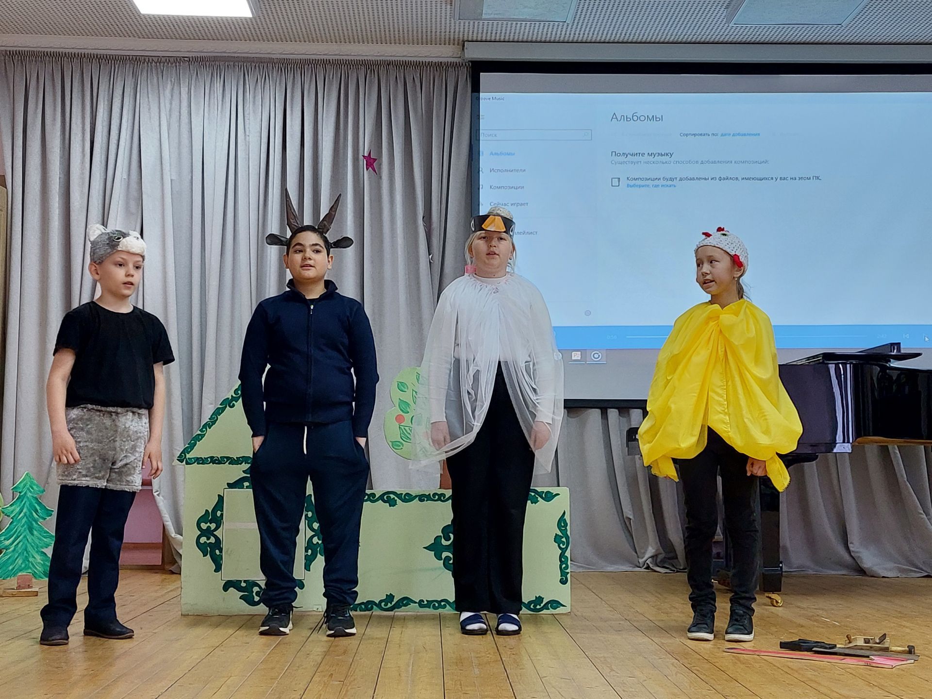 В Верхнем Услоне прошел Фестиваль детских театральных коллективов на татарском языке «Сәхнә көзгесе»