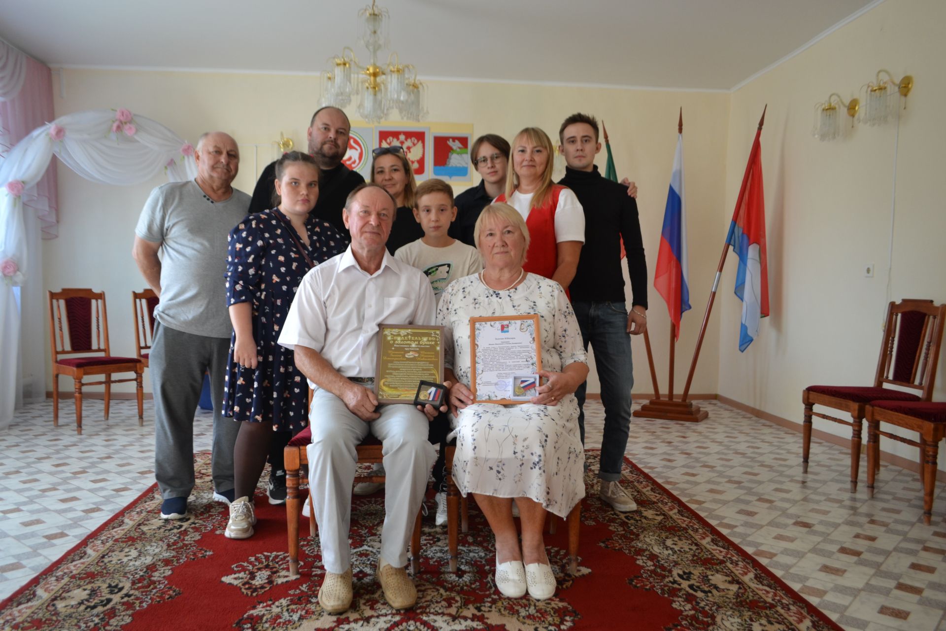 Супруги Тюшины из Воробьевки отметили золотую свадьбу