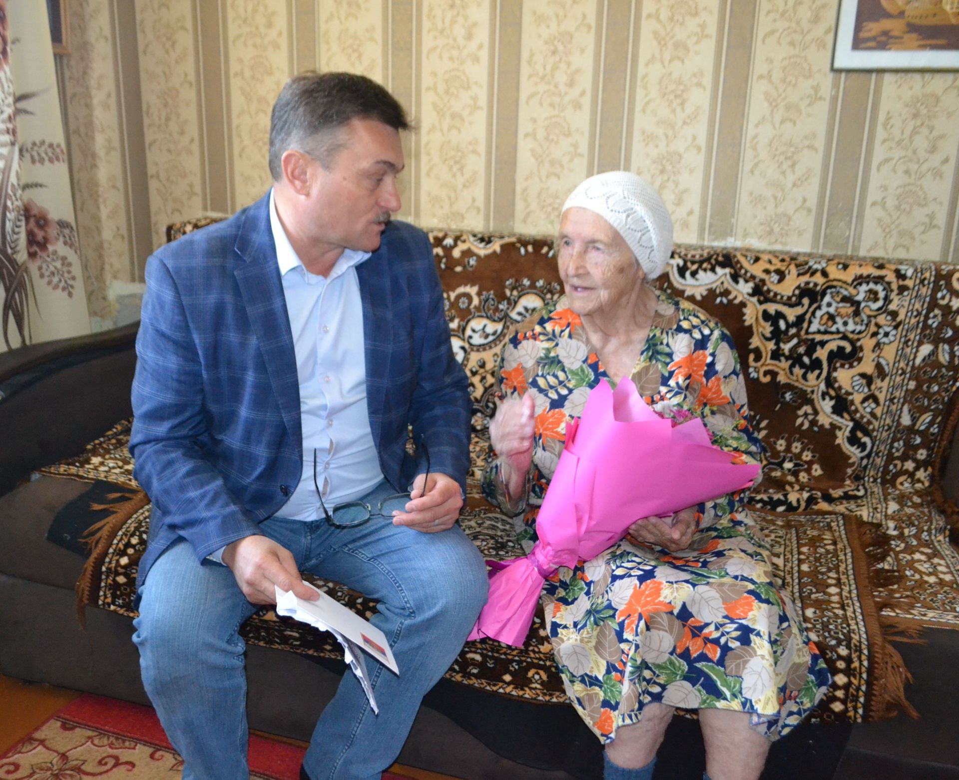 95 лет отметила жительница Верхнего Услона Людмила Иванова