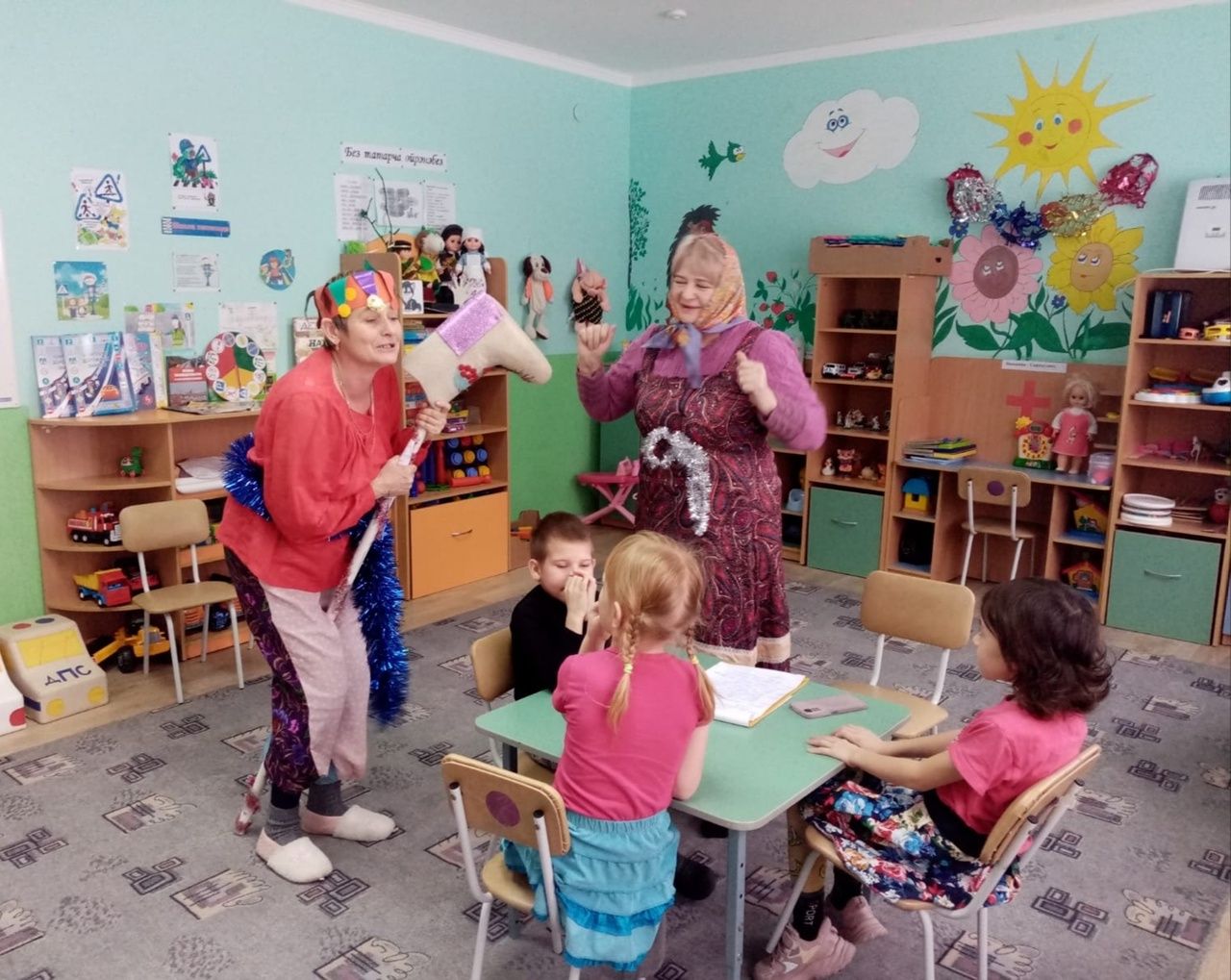 В Ямбулатовском детсаду малышам рассказали о валенках