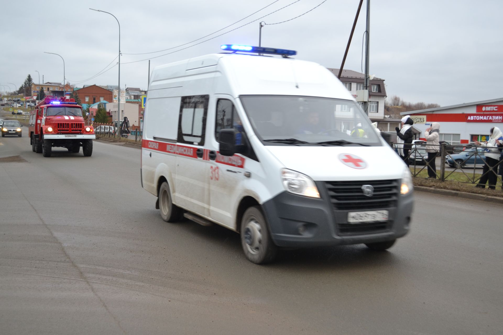 В Верхнем Услоне прошла традиционная акция к Всемирному дню памяти жертв ДТП