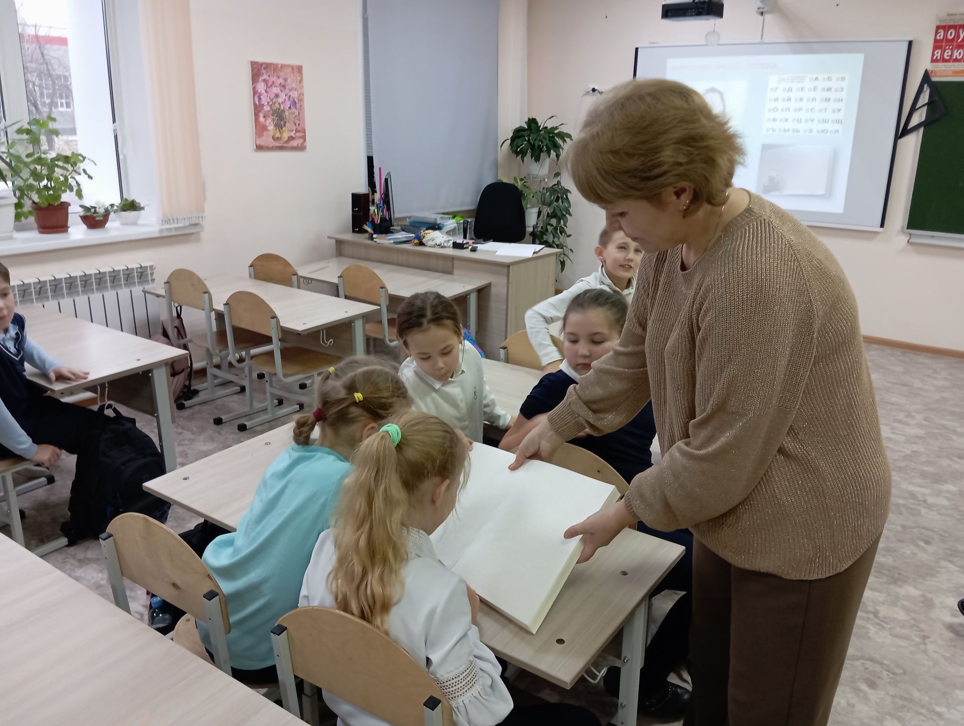 В Верхнем Услоне для гимназистов прошел урок «От сердца к сердцу»