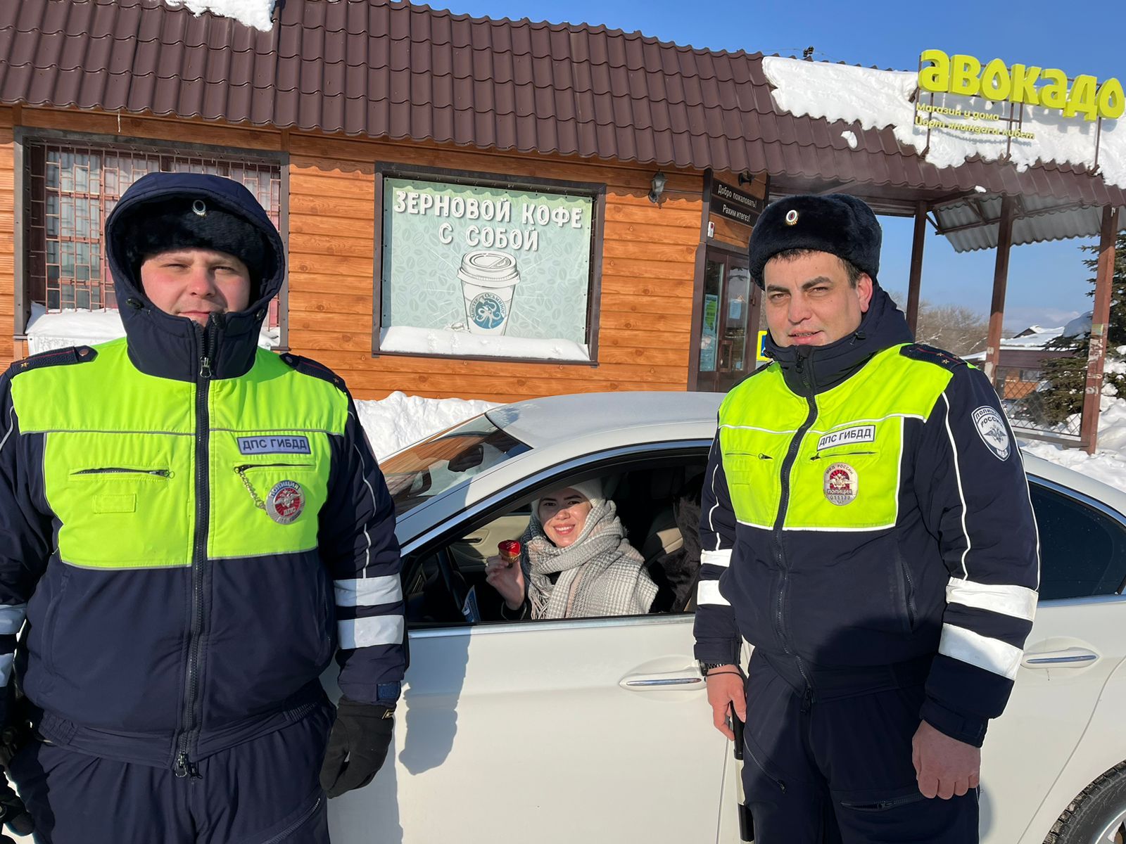 В Верхнем Услоне прошла акция «С любовью к ПДД»