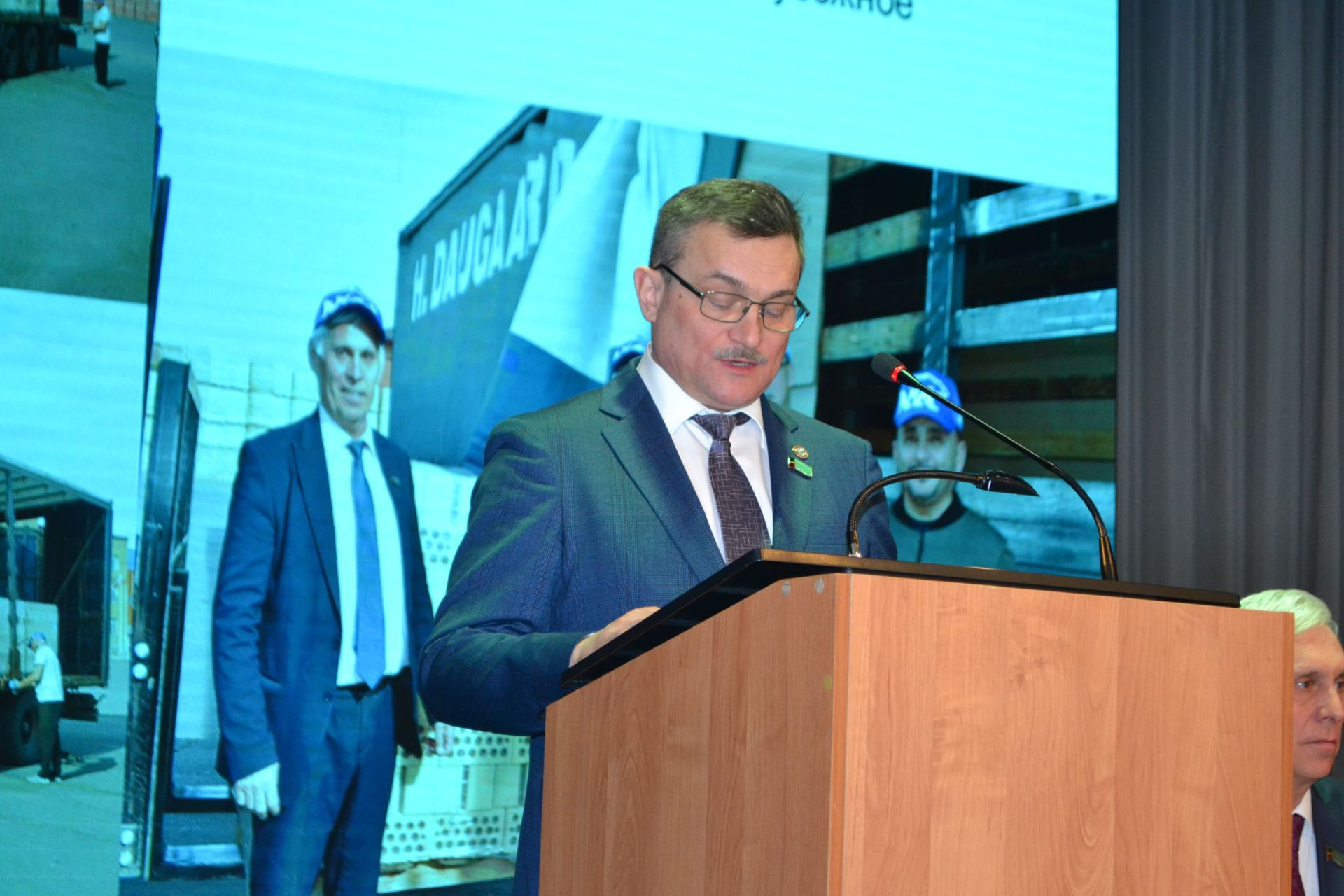 Героизм земляков в СВО и патриотизм верхнеуслонцев в тылу стали темой итоговой сессии