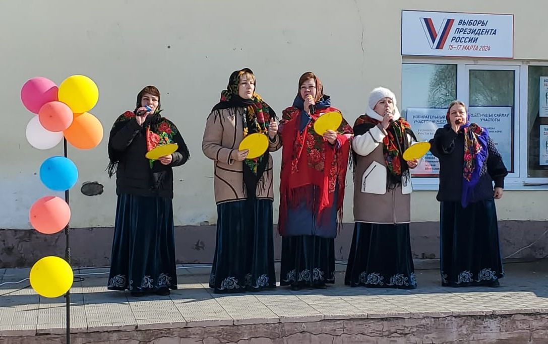 В Куралове прошли масленичные гуляния