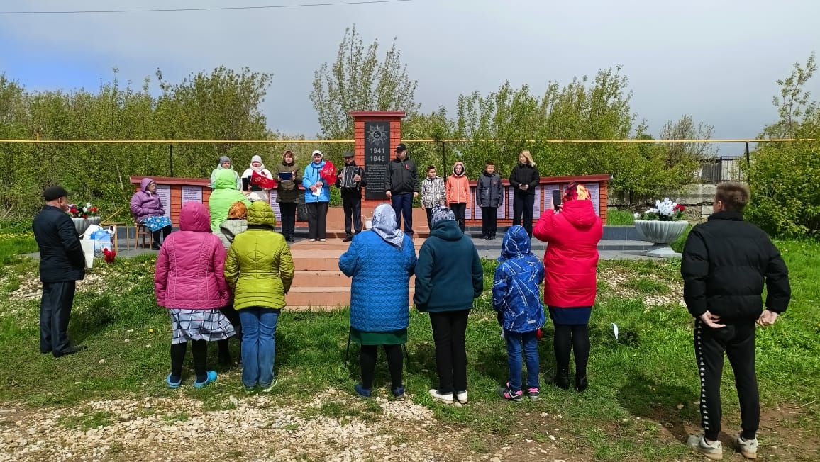 В Харино труженицам тыла вручили праздничные подарки