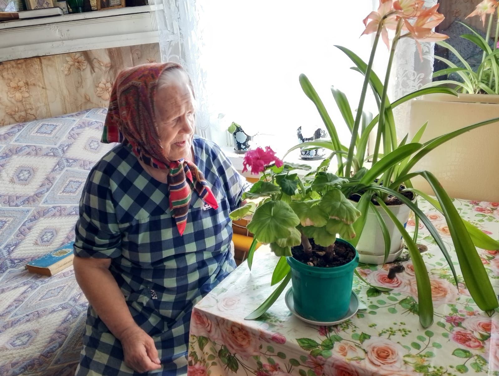 Соцработники в Верхнеуслонском районе применяют в работе гарденотерапию