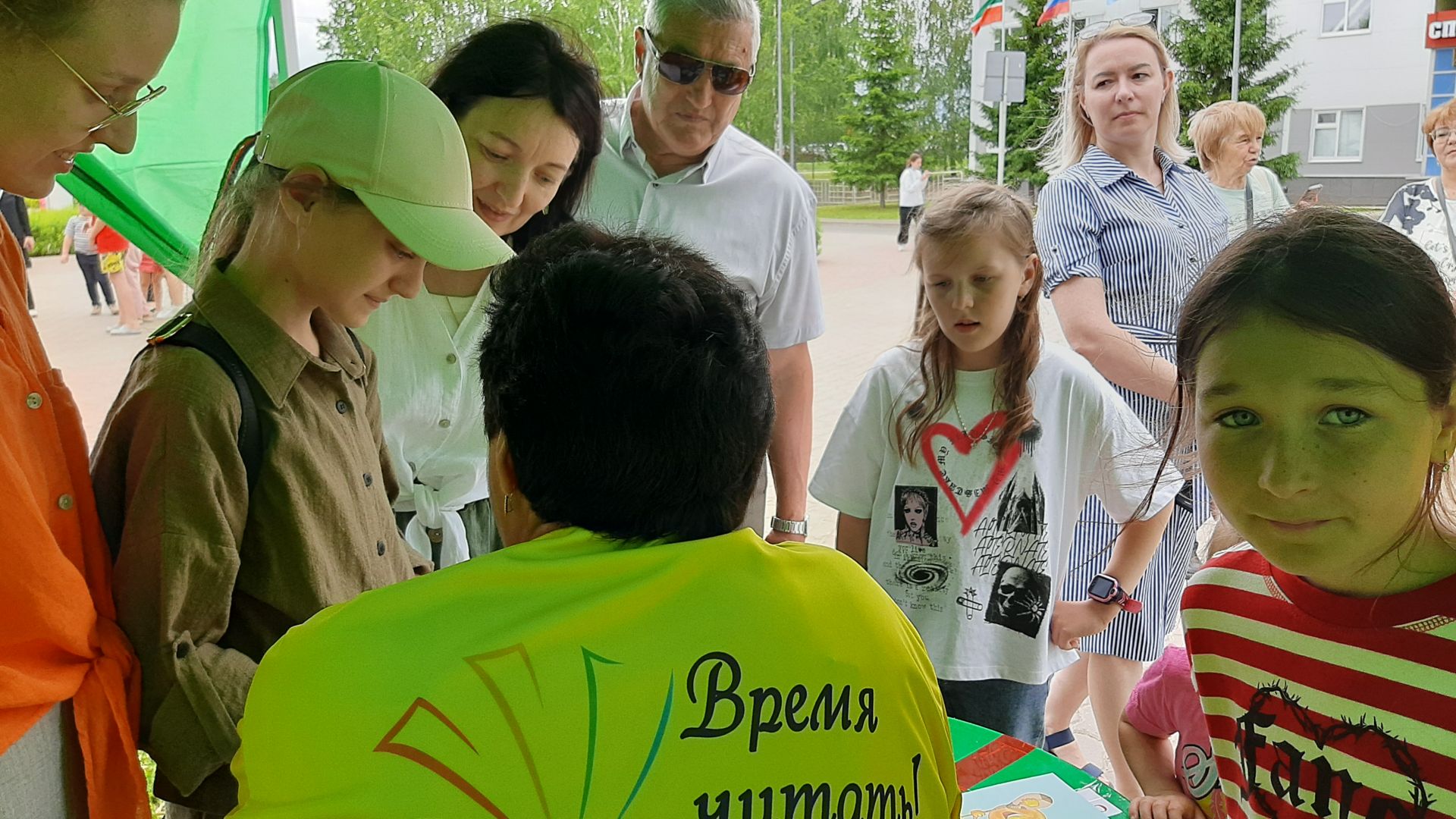 На Сабантуе в Верхнем Услоне прошла литературная программа «Вместе весело читать»