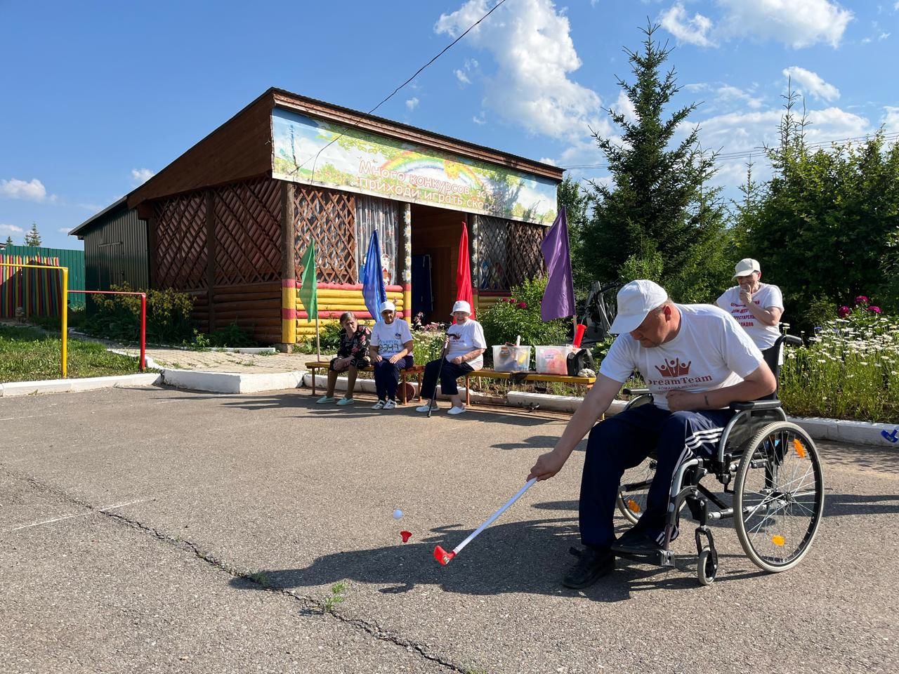 В Верхнеуслонском Доме-интернате прошел спортивный праздник «Моя Родина - Россия»