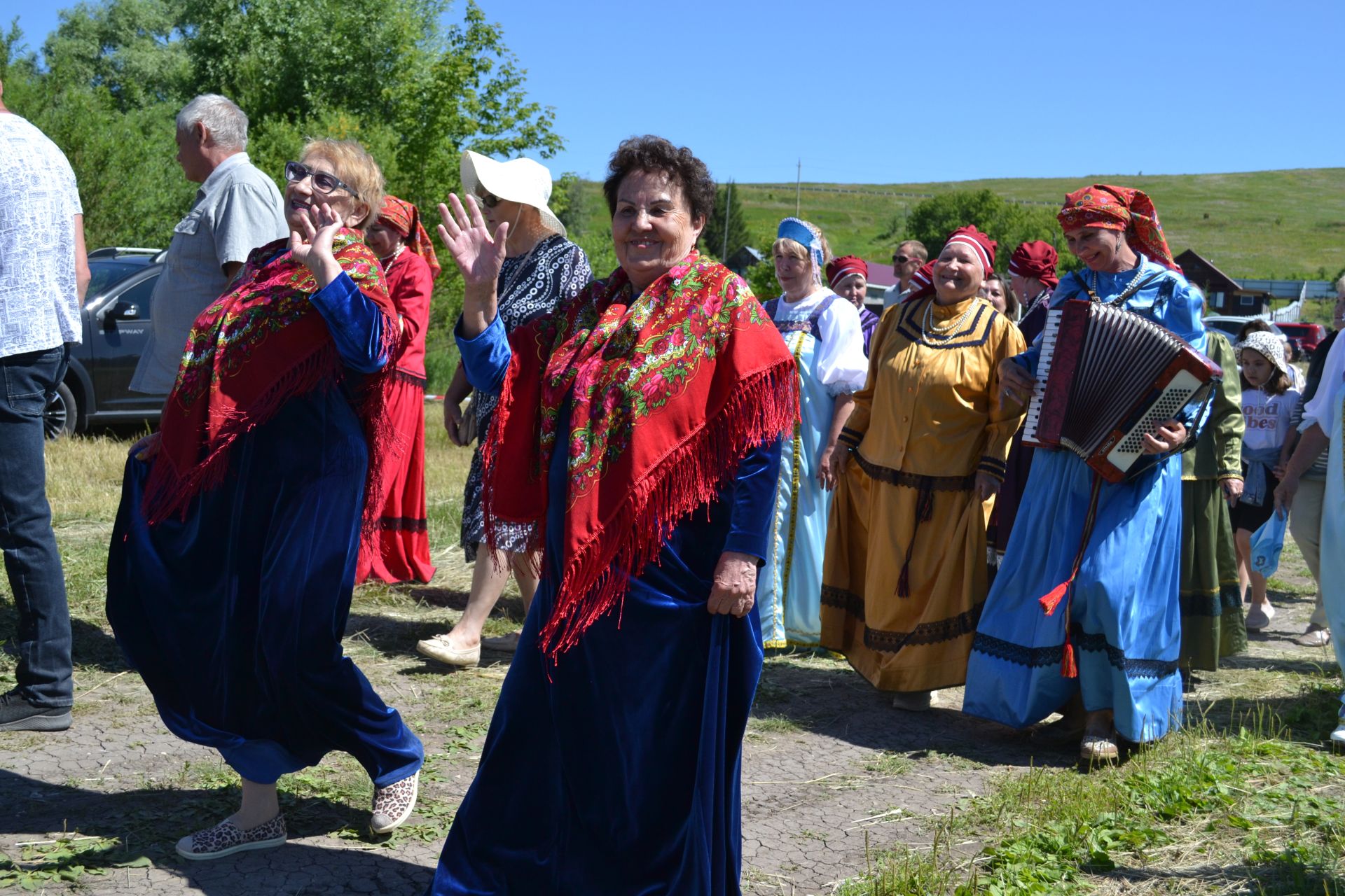 В Верхнеуслонском районе прошёл IV республиканский фестиваль гармонистов «Играй гармонь в Соболевском».