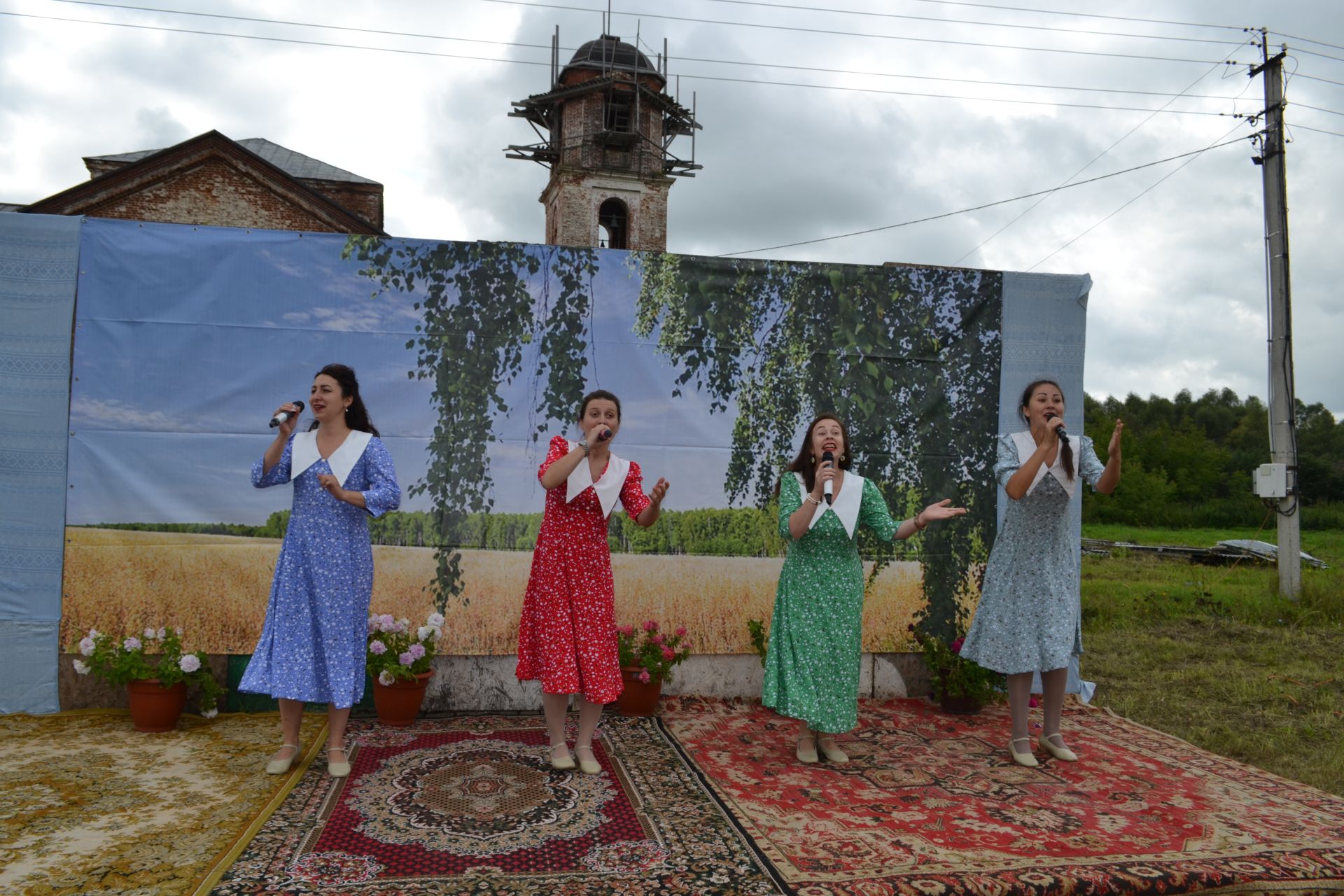 Жители Юматова дружно отметили День села