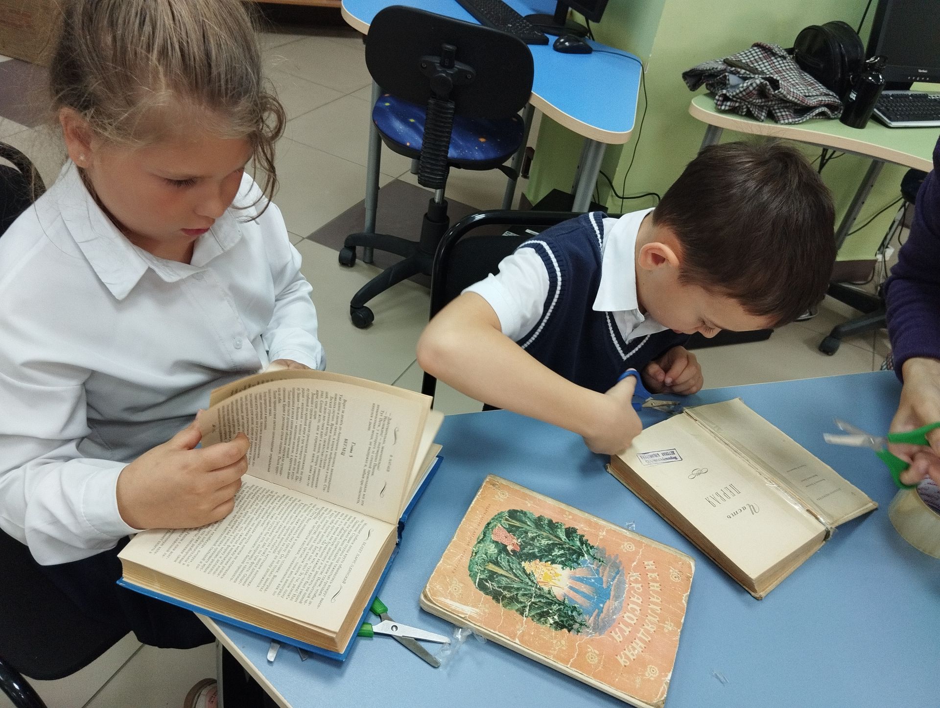 Для юных гимназистов в Верхнем Услоне провели библиотечную игру