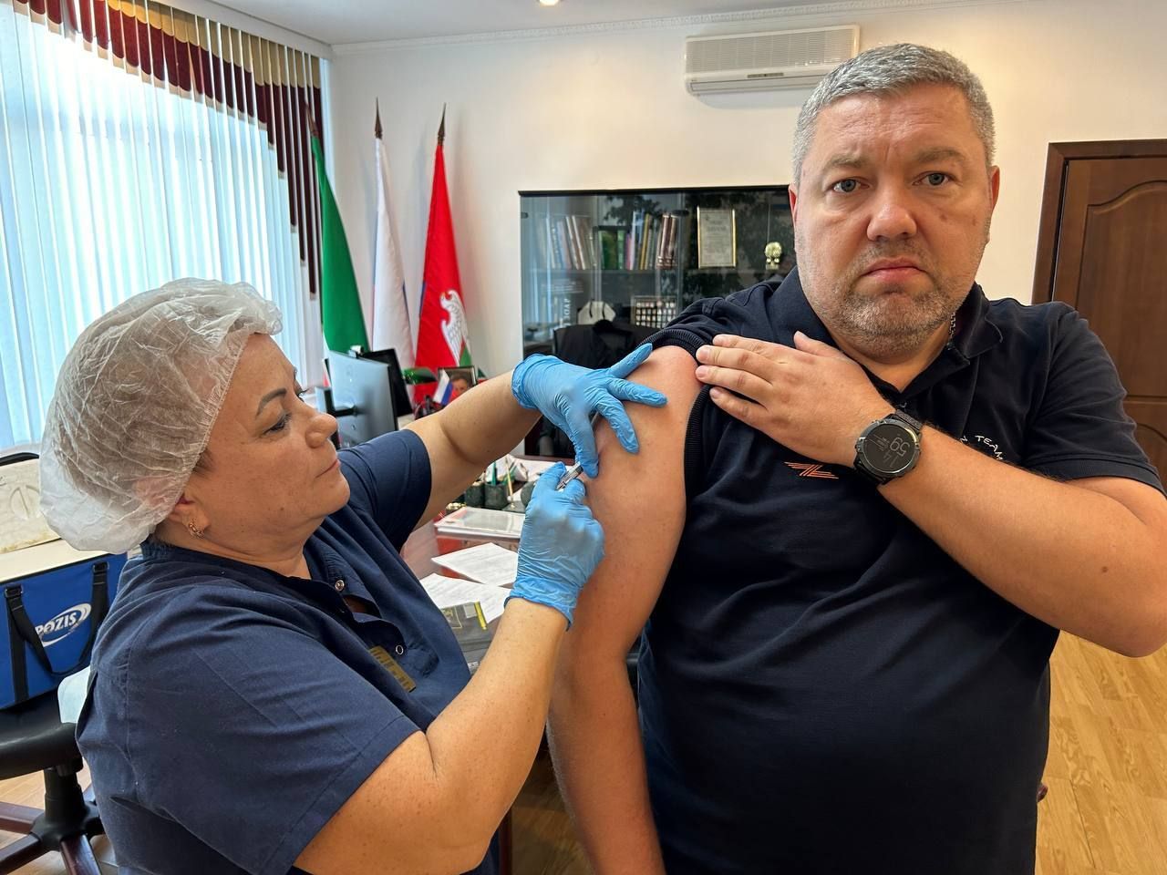 Сотрудники администрации Верхнеуслонского района прошли вакцинацию от гриппа