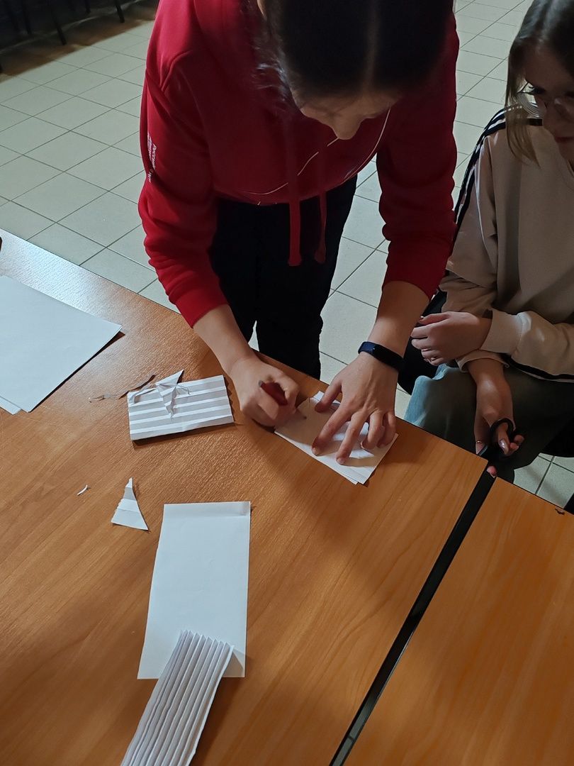 В Куралове в канун Рождества мастерили ангелочков