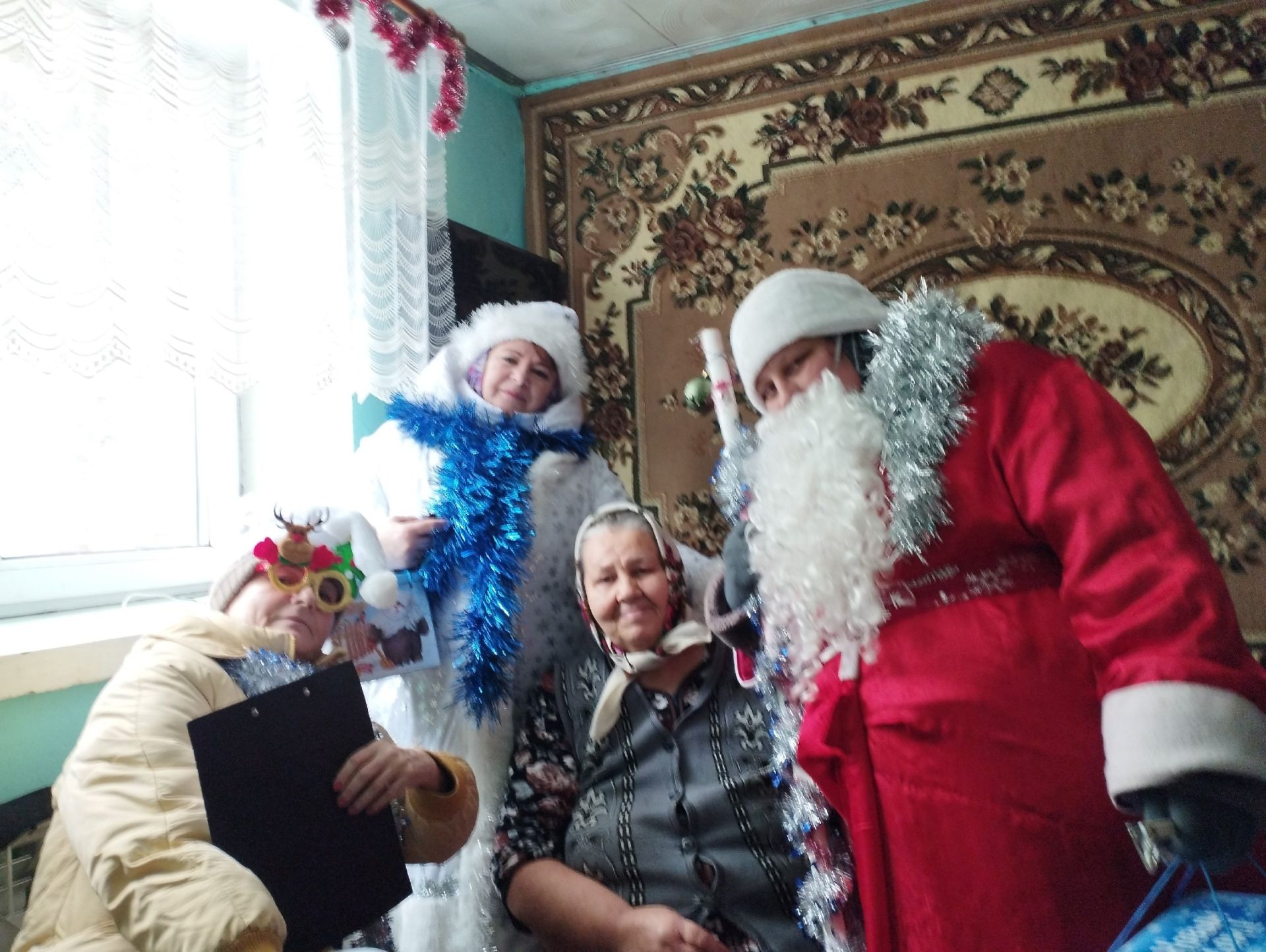 В Ямбулатове прошла Всероссийская акция «Новый год в каждый дом!»