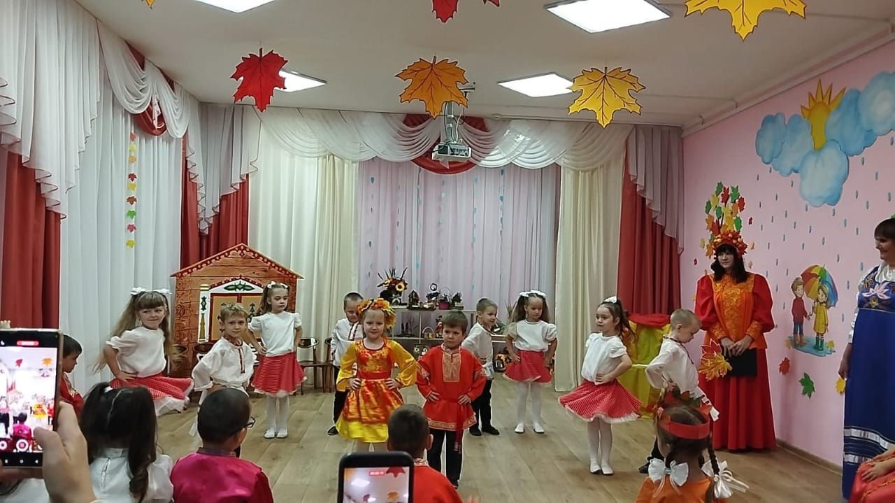 «Каенкай»да фольклор бәйрәме үткәрделәр