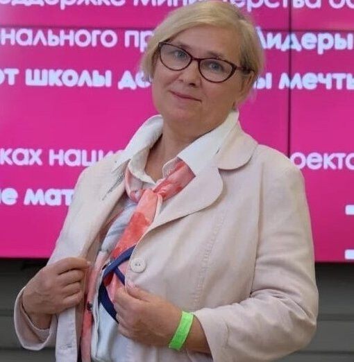 Учитель из Верхнеуслонской школы победила в конкурсе «Химия. Учитель будущего»