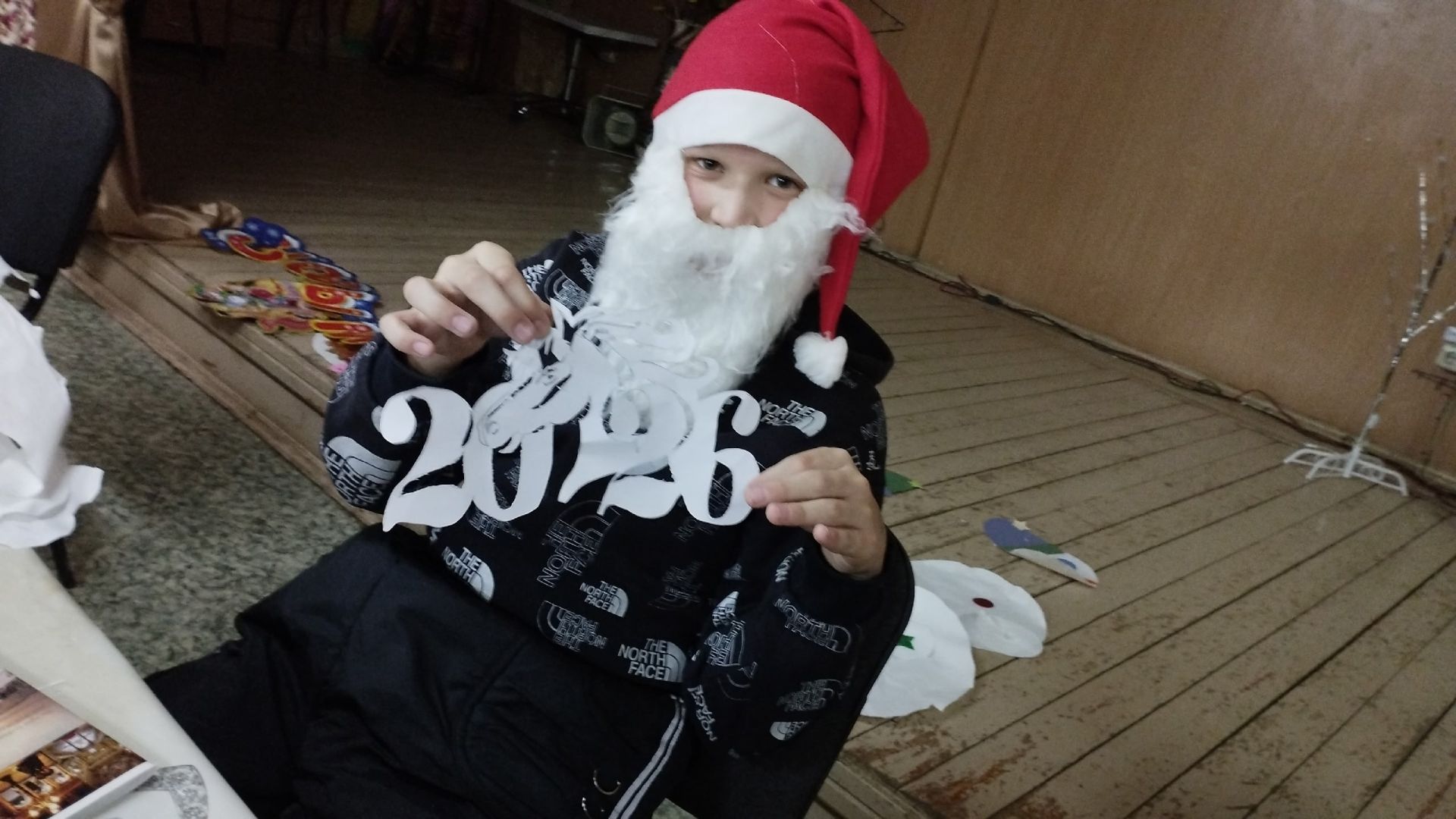 В Ямбулатовском ДК открылась мастерская новогодних поделок