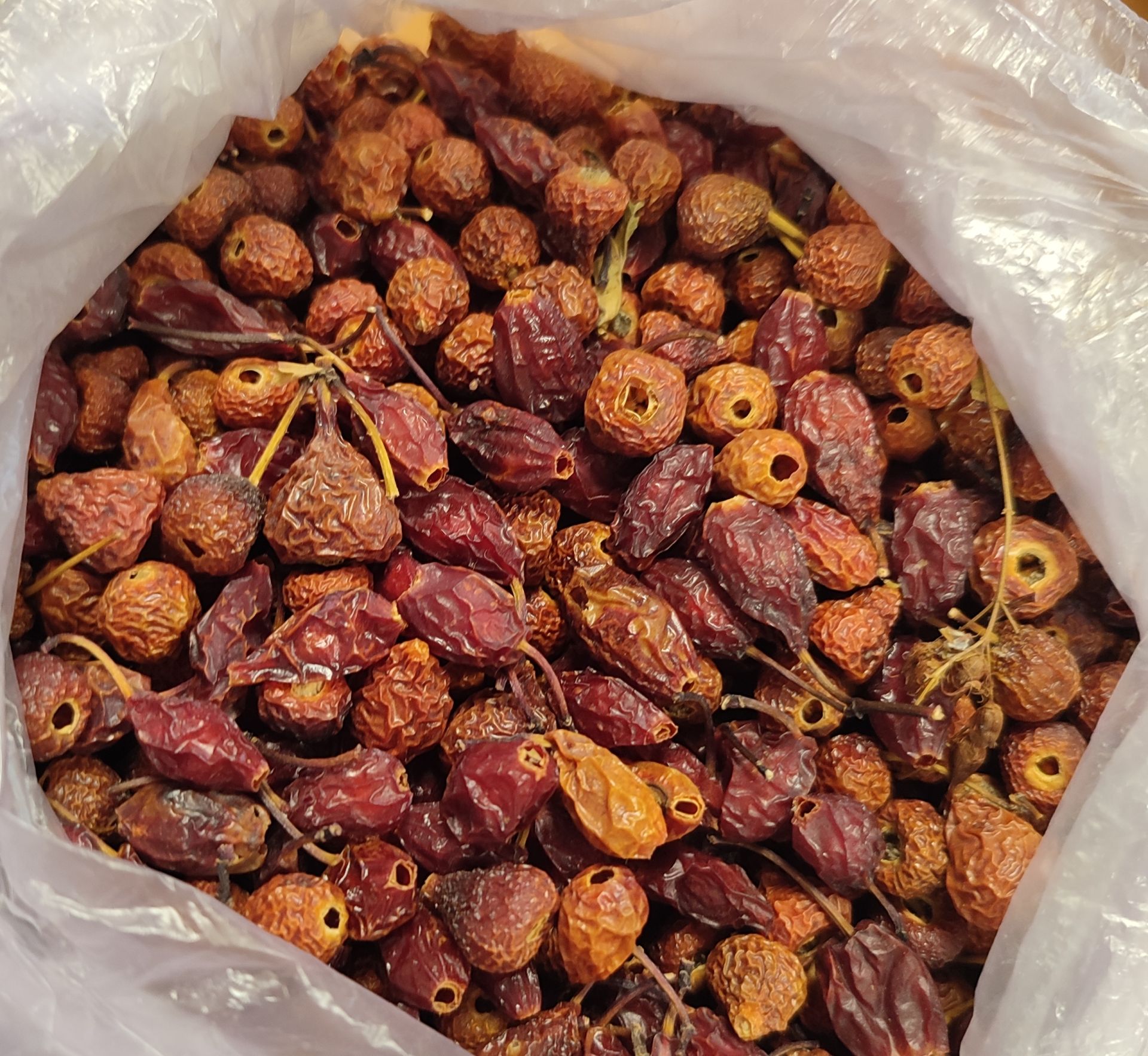 В Соболевском волонтеры готовят чак-чак и травяной чай для бойцов СВО