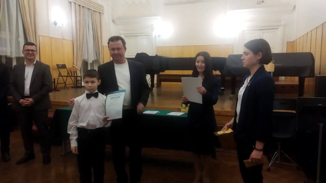 Верхнеуслонцы стали участниками конкурса исполнителей на народном инструменте