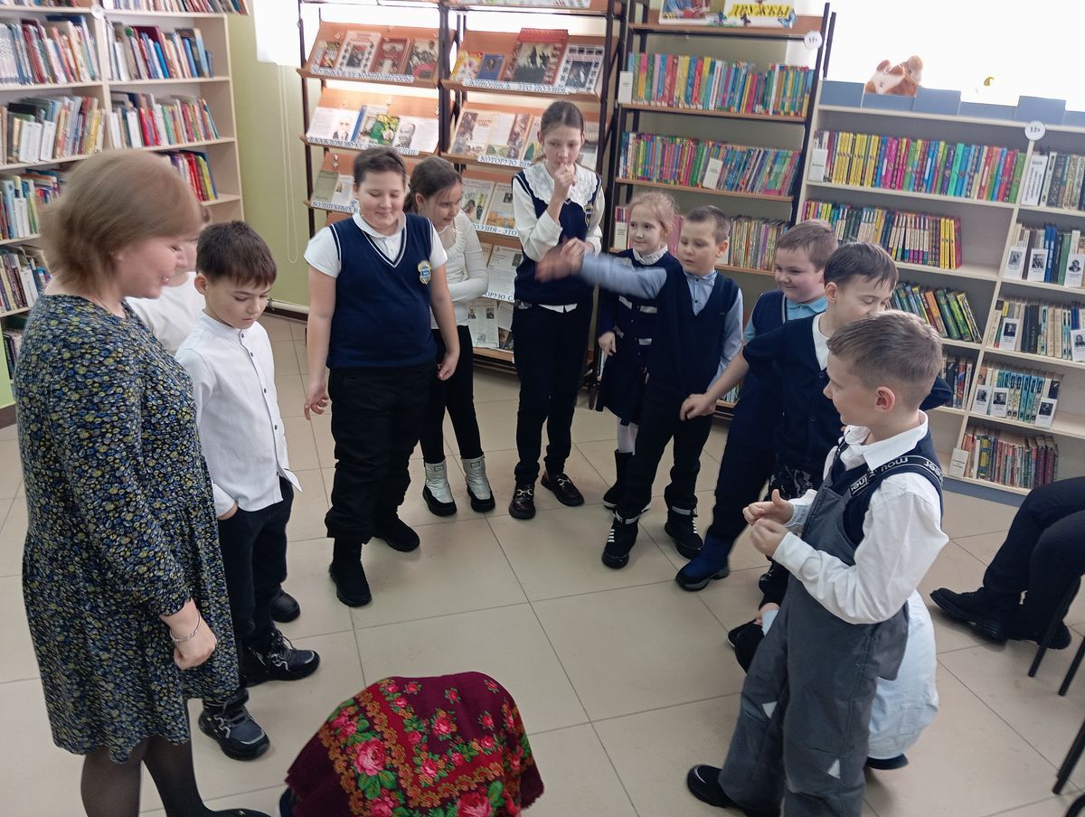 В Верхнеуслонской детской библиотеке прошли фольклорные посиделки