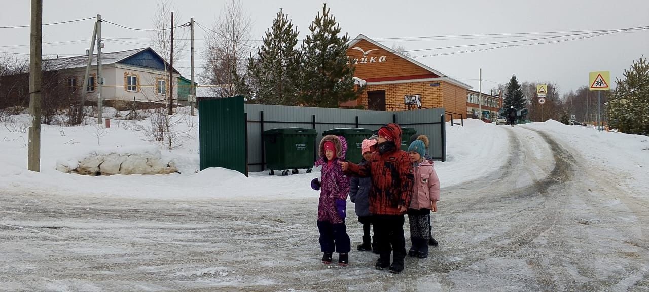 Перекрёстки и безопасность на дороге: важные уроки для школьников