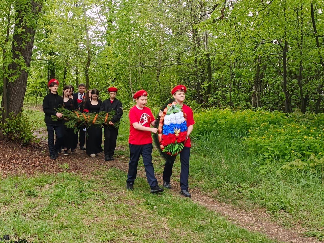 В Печищах почтили память героев в День Победы